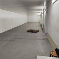 Hala na sprzedaż