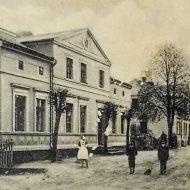 Dom na sprzedaż