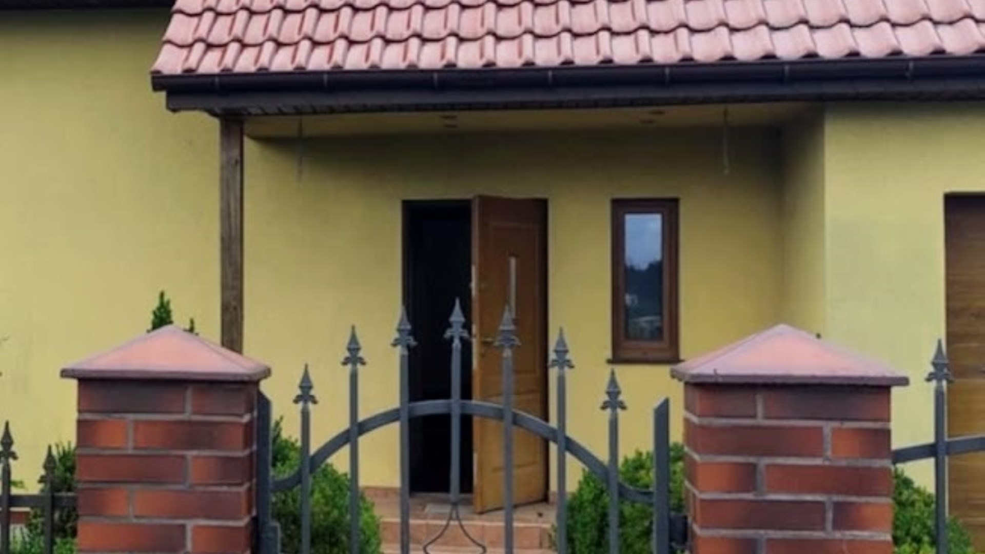 Dom na sprzedaż