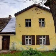Dom na sprzedaż