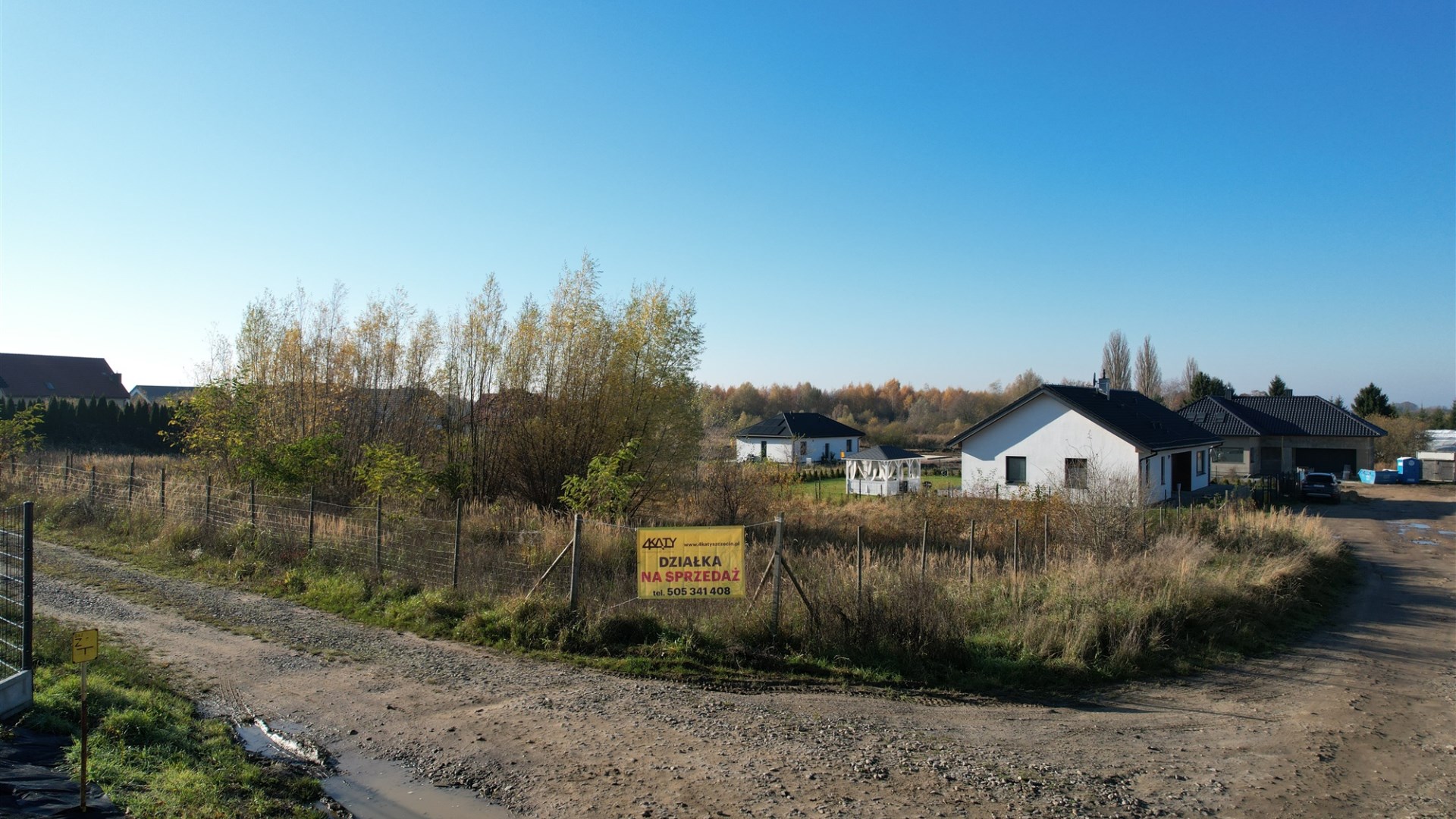 Działka na sprzedaż